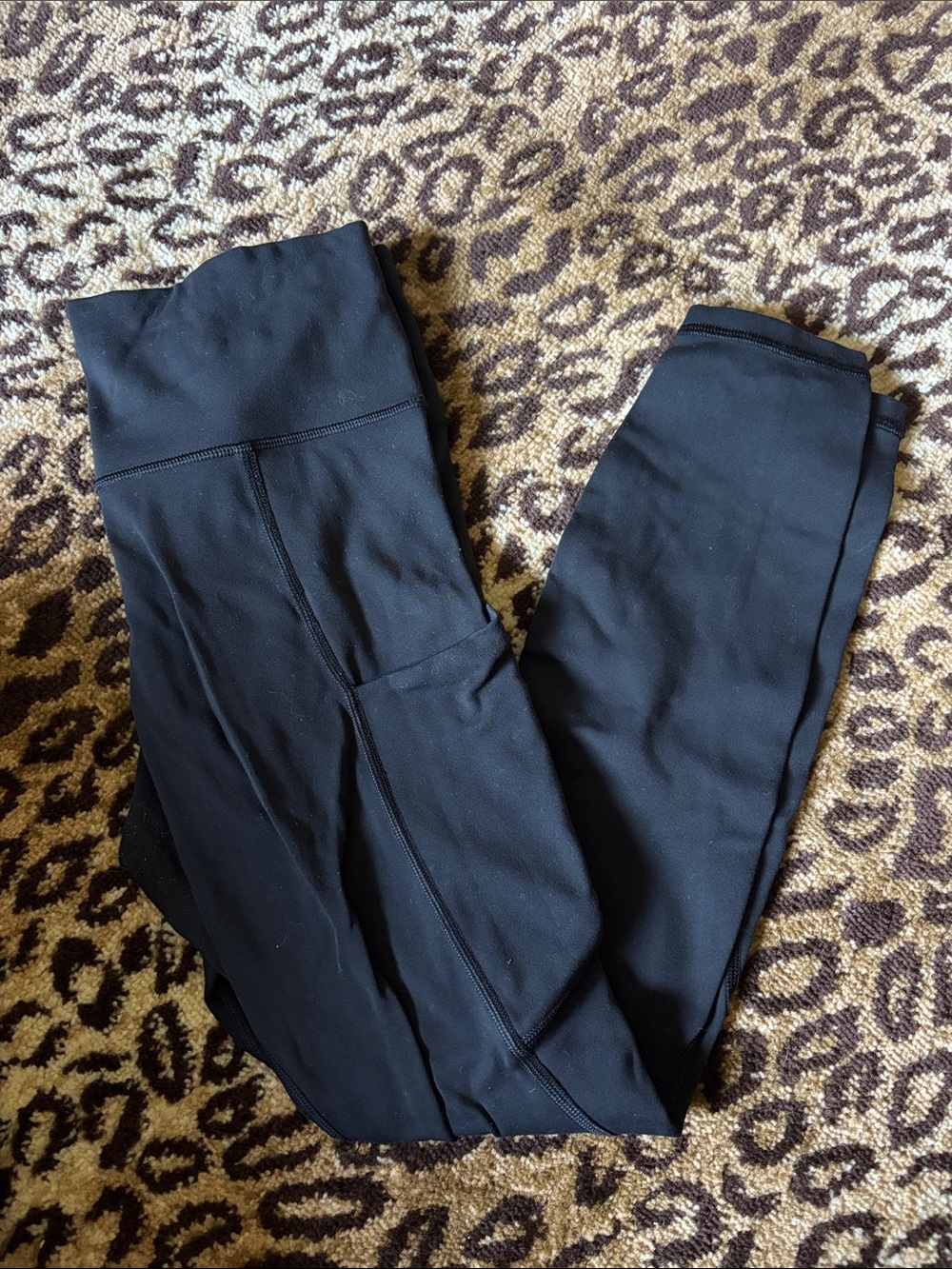 Athleta Pocket Leggings